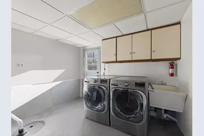 665 W Lake Manor Drive, Addison, IL 60101 - Photo 16