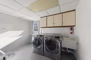 665 W Lake Manor Dr, Addison, IL 60101 - Photo 16