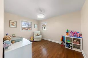 665 W Lake Manor Dr, Addison, IL 60101 - Photo 10