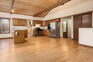 8087 Auburn Rd, Winnebago, IL 61088 - Photo 8