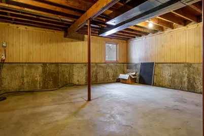 8087 Auburn Road, Winnebago, IL 61088 - Photo 36