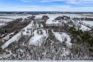 8087 Auburn Rd, Winnebago, IL 61088 - Photo 44