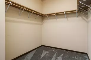 8087 Auburn Rd, Winnebago, IL 61088 - Photo 22