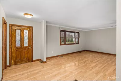 1652 Hilda Drive, Lake Holiday, IL 60548 - Photo 2