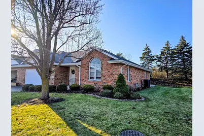27106 S Fountainview Drive, Crete, IL 60417 - Photo 1