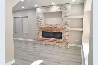 8305 S Maryland Avenue, Chicago, IL 60619 - Photo 6