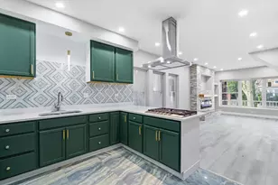 8305 S Maryland Ave, Chicago, IL 60619 - Photo 12