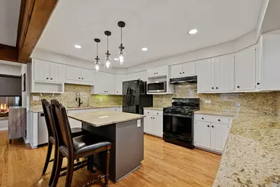 151 Walton Street, Barrington, IL 60010 - Photo 10