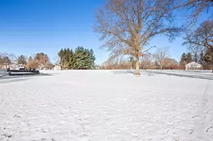 28W472 Cape Ave, West Chicago, IL 60185 - Photo 28