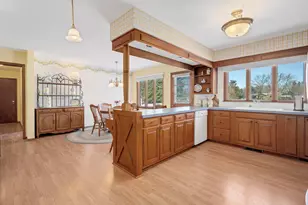 28W472 Cape Ave, West Chicago, IL 60185 - Photo 8