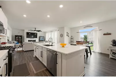 1009 Persimmon Court, Crystal Lake, IL 60012 - Photo 14