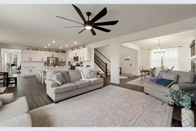 1009 Persimmon Court, Crystal Lake, IL 60012 - Photo 10