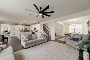 1009 Persimmon Ct, Crystal Lake, IL 60012 - Photo 10