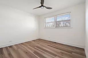 16030 University Ave, South Holland, IL 60473 - Photo 18