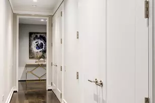 77 E Walton St, Chicago, IL 60611 - Photo 26