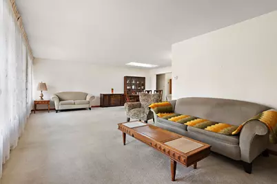 103 S Maple Lane, Prospect Heights, IL 60070 - Photo 4