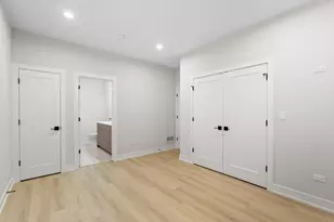 5008 S Prairie Ave, Chicago, IL 60615 - Photo 14