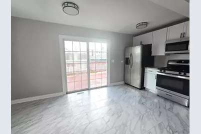 5657 N Parkside Avenue, Chicago, IL 60646 - Photo 16