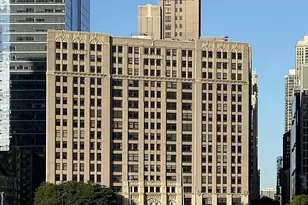 680 N Lake Shore Dr, Chicago, IL 60611 - Photo 2