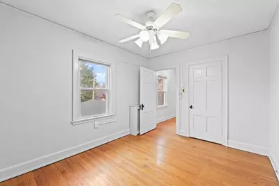 812 W Delaware Avenue, Urbana, IL 61801 - Photo 28