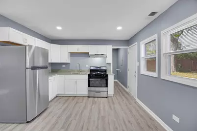 351 Concord Drive, Chicago Heights, IL 60411 - Photo 2