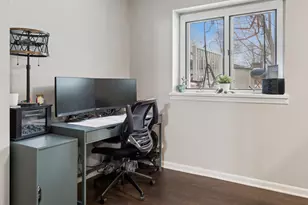 570 Boardman Cir, Bolingbrook, IL 60440 - Photo 16