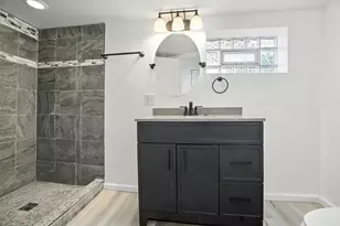 228 E 141st St, Dolton, IL 60419 - Photo 14