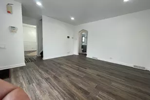 228 E 141st St, Dolton, IL 60419 - Photo 16