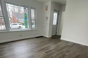 228 E 141st St, Dolton, IL 60419 - Photo 2