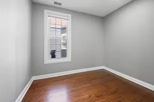 4251 N Lawndale Ave, Chicago, IL 60618 - Photo 8