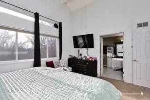 1185 Mallard Ct, Fox Lake, IL 60020 - Photo 12