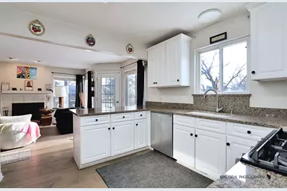 1185 Mallard Court, Fox Lake, IL 60020 - Photo 6