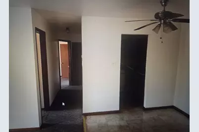 550 Michigan City Road #3E, Calumet City, IL 60409 - Photo 4