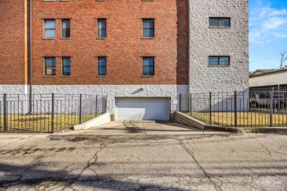 2327 W Wolfram Street #311, Chicago, IL 60618 - Photo 18