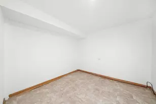3545 W 62nd Pl, Chicago, IL 60629 - Photo 12