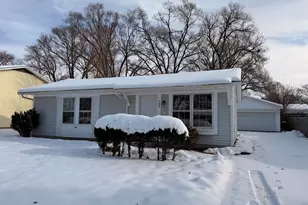 164 Galewood Dr, Bolingbrook, IL 60440 - Photo 1