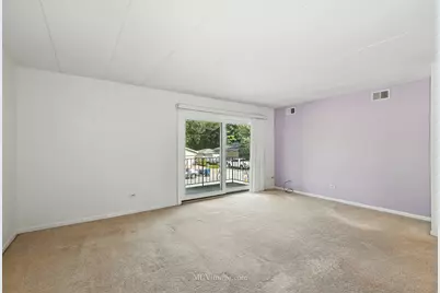 1040 Hirsch Boulevard #204, Calumet City, IL 60409 - Photo 6