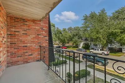 1040 Hirsch Boulevard #204, Calumet City, IL 60409 - Photo 8