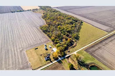 7035 E Scully Road, Gardner, IL 60424 - Photo 2