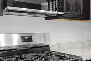 14528 Kolin Ave, Midlothian, IL 60445 - Photo 10