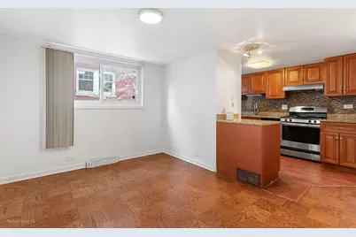 1414 W Sherwin Avenue #C, Chicago, IL 60626 - Photo 10