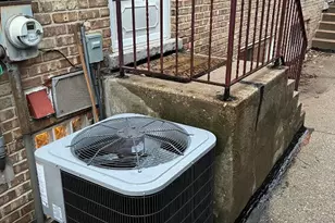 1414 W Sherwin Ave, Chicago, IL 60626 - Photo 24