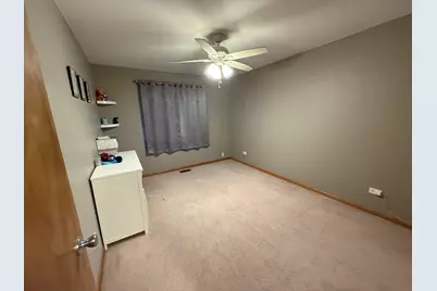 [Address not provided], New Lenox, IL 60451 - Photo 14