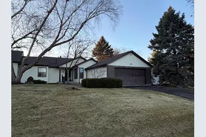 1020 Bertram Drive #17-1, Freeport, IL 61032 - Photo 1