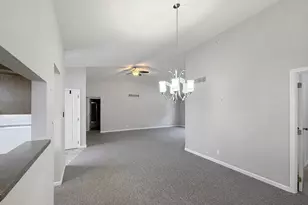 1020 Bertram Dr, Freeport, IL 61032 - Photo 10