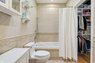 3810 N Fremont St, Chicago, IL 60613 - Photo 18