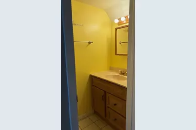 [Address not provided], Hoffman Estates, IL 60169 - Photo 8