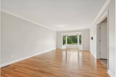 1205 Brian Circle, Libertyville, IL 60048 - Photo 4