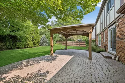 1205 Brian Circle, Libertyville, IL 60048 - Photo 30
