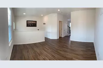 285 Lakeshore Drive, Oswego, IL 60543 - Photo 4